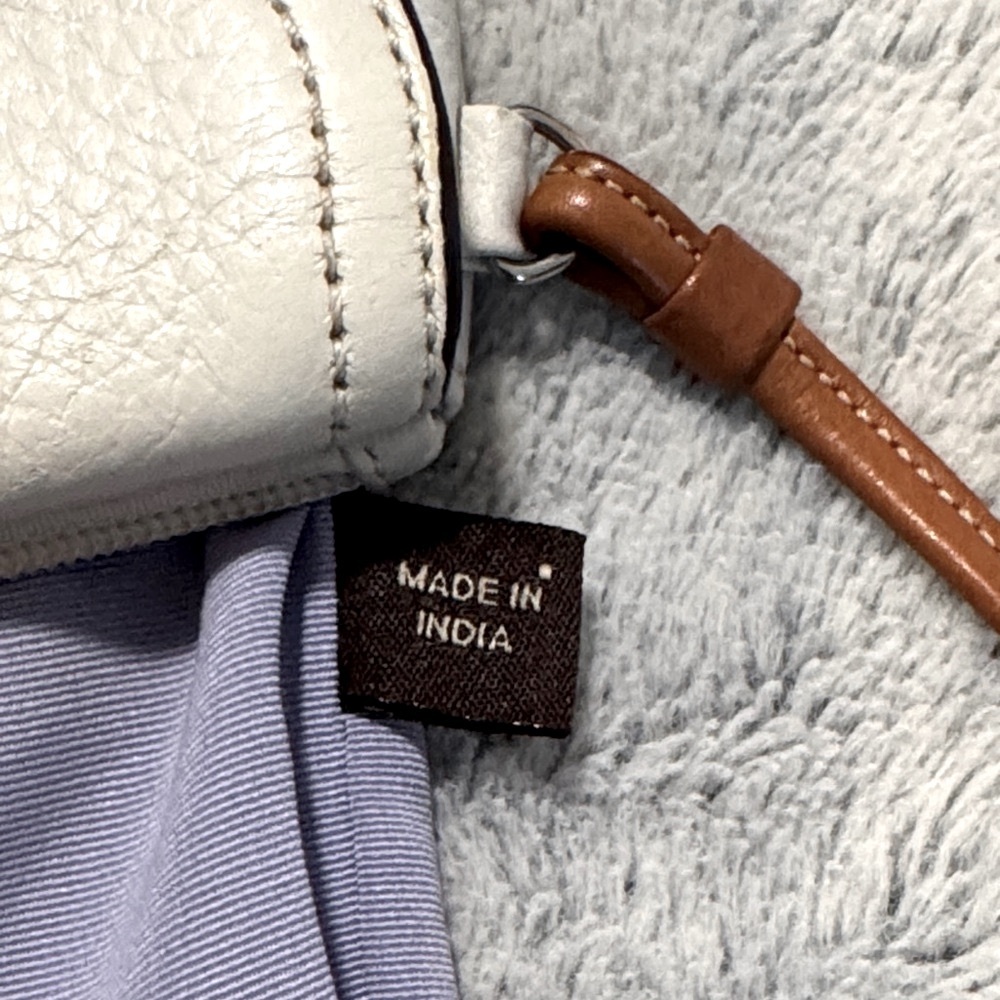 Coach Y2K Boho Leather Wristlet - Picture 12 of 15